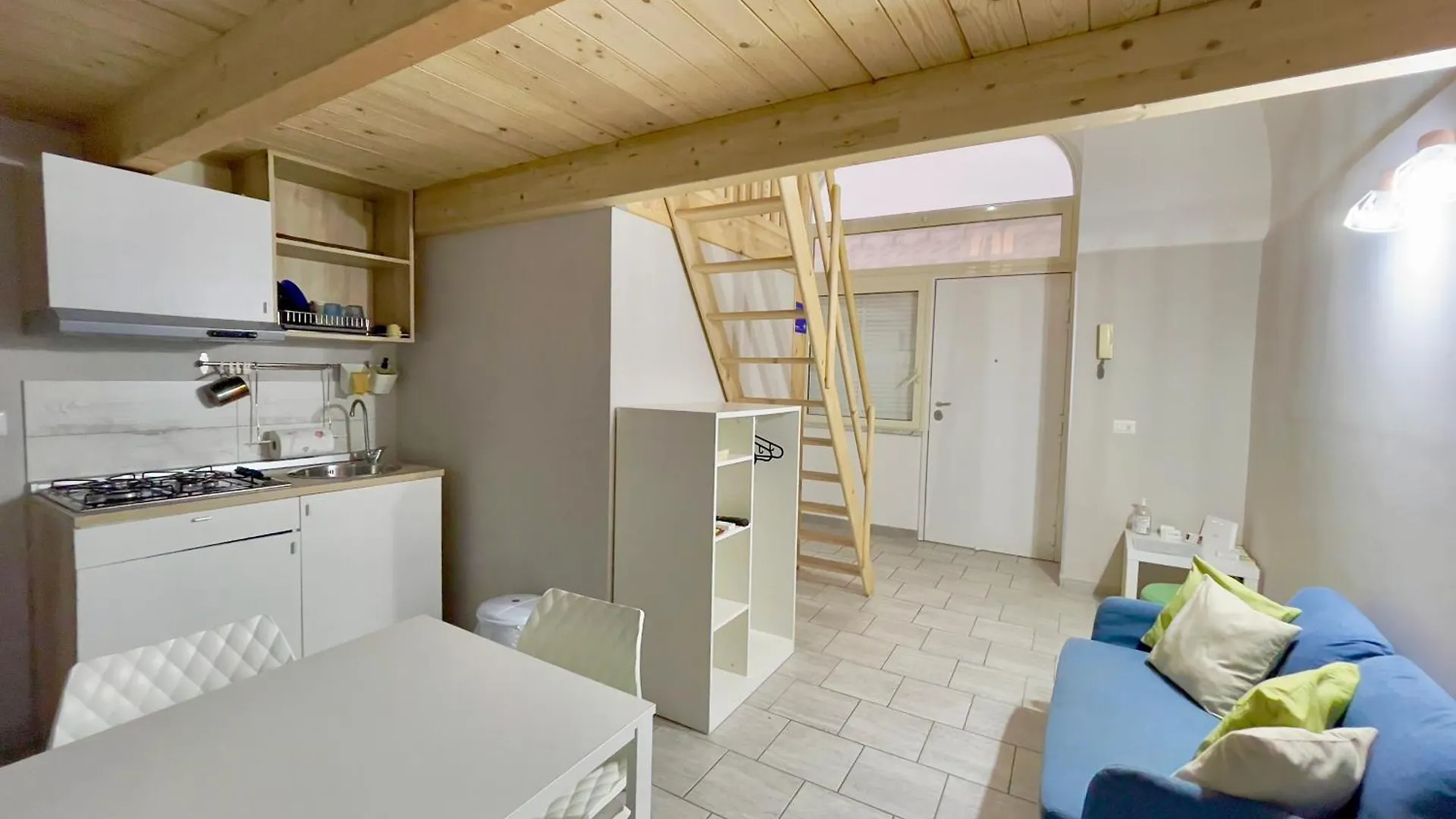 Loft Munira Apartment Naples
